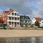 Gaestehaus-gorch-fock-wohnung-4-mit-direktem-meerblick Lejlighed Wyk auf Föhr