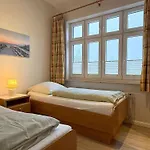 Gaestehaus-gorch-fock-wohnung-4-mit-direktem-meerblick Wyk auf Föhr