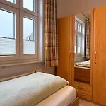 Lejlighed Gaestehaus-gorch-fock-wohnung-4-mit-direktem-meerblick *