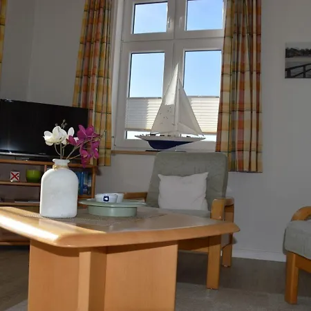 Gaestehaus-gorch-fock-wohnung-4-mit-direktem-meerblick Wyk auf Foehr