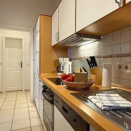 Gaestehaus-gorch-fock-wohnung-4-mit-direktem-meerblick Appartamento *